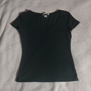 H&M Basic Dark Green V Neck Short Sleeve Tee
